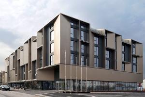 ������, ��.������, 7